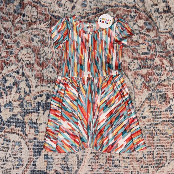 Dot Dot Smile Lot of 4 Little Girls Cap Sleeve Dresses SZ 2T NWT - Picture 3 of 5